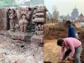 खोदकामादरम्यान लिंगराज मंदिराजवळ सापडलं १० व्या शतकातील शिवलिंग; पाहा फोटो - Marathi News | 10 century temple found in excavation of lingraj temple in bhubneshwar | Latest jarahatke Photos at Lokmat.com