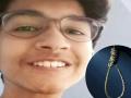 वडील ओरडल्यानंतर दहावीत शिकणाऱ्या एकुलत्या एक मुलाने गळफास लावून केली आत्महत्या  - Marathi News | An only tenth grader committed suicide by hanging himself after his father shouted at him | Latest crime Photos at Lokmat.com