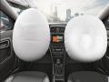 Airbag : कारमध्ये पुढच्या सीटवरील प्रवाशांसाठी एअरबॅग अनिवार्य; 1 एप्रिलपासून लागू होणार नवा नियम - Marathi News | dual airbag made compulsory for new models 1 april 2021 and existing models 31 august | Latest auto News at Lokmat.com