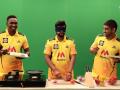 IPL 2021 : महेंद्रसिंग धोनी, ड्वेन ब्राव्हो यांच्यासाठी सुरेश रैनानं डोळ्यावर पट्टी बांधून बनवलं जेवण, पत्नीनं दिला सल्ला! - Marathi News | 'Don't chop your fingers' - Suresh Raina's wife Priyanka reacts to his pic with cooking partners MS Dhoni, Dwayne Bravo | Latest cricket Photos at Lokmat.com
