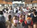Coronavirus in Maharashtra : बेपर्वाईमुळे महाराष्ट्रात कोरोना रुग्ण वाढताहेत - Marathi News | Coronavirus in Maharashtra : Coronavirus is on the rise in Maharashtra due to negligence | Latest mumbai News at Lokmat.com