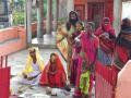लग्नाला नकार देणं बॉयफ्रेंडला पडलं महागात; पोलीस ठाण्यातच घेतले सात फेरे, हुंड्यात मिळाले 'अंडरविअर-बनियन' - Marathi News | Refusing marriage cost her boyfriend dearly; marriage taken place at police station, 'underwear-vest' found in dowry | Latest crime News at Lokmat.com