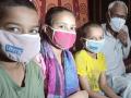 CoronaVirus Live Updates : ...अन् हसतं-खेळतं घर उद्ध्वस्त झालं! कोरोनामुळे आई-वडिलांचं छत्र हरपलं; 3 मुलं झाली अनाथ - Marathi News | CoronaVirus Live Updates corona death parents orphaned three children of same family in ghaziabad | Latest national News at Lokmat.com