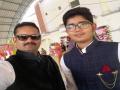 खळबळजनक! "कोणी रडलं तर मी स्वप्नात येऊन घाबरवेन"; WhatsApp स्टेटस ठेवून विद्यार्थ्याची आत्महत्या - Marathi News | Crime News student suicide with the licensed revolver and left for parents rewa | Latest crime News at Lokmat.com