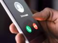 फोनवरून गंडा! ऑनलाइन चोरांपासून राहा सावध! - Marathi News | Fraud from the phone! Beware of online thieves! | Latest business News at Lokmat.com