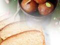 Bread gulab jamun : उरलेल्या ब्रेडपासून फक्त १० मिनिटात घरीच बनवा स्वादिष्ट, मऊ गुलाबजाम; ही घ्या रेसेपी - Marathi News | Food Tips : Bread gulab jamun recipe in marathi | Latest sakhi News at Lokmat.com