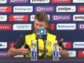 T20 World Cup 2021, David Warner : डेव्हिड वॉर्नर करायला गेला ख्रिस्तियानो रोनाल्डोची कॉपी, Coca Cola बॉटल बाजूला ठेवली अन्...  Video - Marathi News | T20 World Cup 2021: David Warner tries to recreate ‘Cristiano Ronaldo Coke bottle moment’ in press conference, Watch Video  | Latest cricket News at Lokmat.com