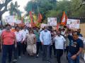 चला मुंबई करू झोपडपट्टी मुक्तचा नारा देत खासदाराची उत्तर मुंबईत संकल्प यात्रा  - Marathi News | let do Mumbai Sankalp Yatra of MP in North Mumbai with the slogan of slum free | Latest mumbai News at Lokmat.com