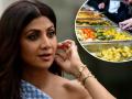 शिल्पा शेट्टीने सुरु केले रेस्टॉरंट, स्वतःच्या हाताने वाढले जेवण - Marathi News | Shilpa Shetty's new venture, serves in her new restaurant, check details | Latest filmy News at Lokmat.com