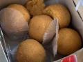 लाडू खायचा नाही 'प्यायचा' ! बघा हा व्हायरल व्हिडिओ, सांगा पिणार का लाडू? - Marathi News | | Latest sakhi News at Lokmat.com