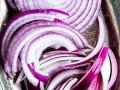 Use of Onion in Summer: उन्हाळ्यात कांदा खा- रस लावा; ऊन बाधणार नाही! कांद्याचे 7 जबरदस्त उपयोग - Marathi News | | Latest sakhi News at Lokmat.com