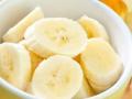 Benefits of Eating Banana: दररोज फक्त १ केळ! आरोग्यासाठी सहज- सोपा उपाय, केळी खाण्याचे ५ जबरदस्त फायदे - Marathi News | | Latest sakhi News at Lokmat.com
