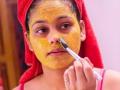 Skin Care: सुंदर दिसायचं तर मेकअप नाही, करा फक्त 5 सोप्या गोष्टी; त्वचा होणारच चमकदार-तुकतुकीत - Marathi News | | Latest sakhi News at Lokmat.com