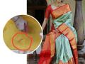 How To Remove Stains: महागड्या साडीवर पडलेले भाजी- वरणाचे डाग कसे काढाल? 7 उपाय, चिवट डागही निघतील झटपट - Marathi News | How To Remove Stains: Home hacks for removing stains of food items from silk saree and other cloths | Latest sakhi News at Lokmat.com