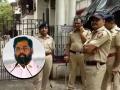 एकनाथ शिंदे यांच्या घराबाहेरील सुरक्षा वाढवली, बंगल्याच्या चारही बाजूला पोलीस तैनात - Marathi News | Security has been rise up outside Eknath Shinde's house and police have been deployed on all four sides of the bungalow | Latest thane News at Lokmat.com