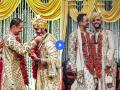 Gay Couple Marriage : प्यार किया तो डरना क्या! कोलकात्यात गे कपलने केलं लग्न, फोटो व्हायरल - Marathi News | Gay Couple Marriage : Gay couple ties the knot in a traditional ceremony in kolkata | Latest sakhi News at Lokmat.com