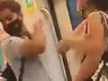 Girl Fight with Boyfriend :गर्लफ्रेंडनं बॉयफ्रेंडला चांगलंच बुकलून काढलं; मेट्रोमधल्या जोडप्याच्या मारामारीचा व्हिडिओ व्हायरल - Marathi News | Girl Fight with Boyfriend : Girl fight with boyfriend in metro internet shocked to see this viral video | Latest sakhi News at Lokmat.com