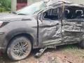 Accident :  कारचा भीषण अपघात, दोघांचा मृत्यू तर दोघे गंभीर जखमी - Marathi News | Accident: Terrible car accident, two dead and two seriously injured | Latest crime News at Lokmat.com