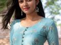 चेहरा थकल्यासारखा, टॅन दिसतो? त्वचेची सेल्फ रिपेअरिंग क्षमताच कमी झाली? त्यावर हा उत्तम उपाय - Marathi News | Tips For Glowing Skin Naturally : Nutritionist anjali mukerjee shared time tested diet tips for glowing skin | Latest sakhi News at Lokmat.com