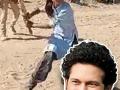 ना पायात शूज, ना खेळायला मैदान; पण पोरगी अशी खेळते की क्रिकेटचा देवही झाला तिचा 'फॅन! - Marathi News | Mumal mehar played such good cricket barefoot Sachin tendulkar praised | Latest sakhi News at Lokmat.com