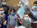 Corona Virus : चिमुकल्यांना विळखा! 'या' देशात कोरोनाचे थैमान; एका महिन्यात 1.30 लाख मुलं पॉझिटिव्ह - Marathi News | Corona Virus in america more than 1 lakh children infected in usa from covid 19 | Latest international Photos at Lokmat.com