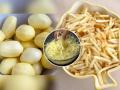 वर्षभर उत्तम टिकणाऱ्या बटाटा किसाची परफेक्ट पारंपरिक कृती, पाहा बटाटा नेमका कसा निवडायचा.. - Marathi News | Sun dried Batatyacha Kees Recipe | Latest sakhi News at Lokmat.com