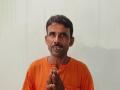 "मी जिवंत आहे", 27 वर्षांपासून अधिकाऱ्यांकडे मारतोय चकरा; मृत दाखवून बळकावली जमीन - Marathi News | man dead in files is alive seeks cm yogi adityanath help | Latest uttar-pradesh News at Lokmat.com