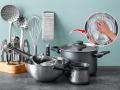 नवीकोरी भांडी नेहमी धुवूनच का वापरावी? तज्ज्ञ सांगतात, पोटासाठी अपायकारक काय, भांडी घेतानाच... - Marathi News | Should You Wash New Dishes Before You Use Them? | Latest sakhi News at Lokmat.com