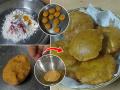 सणासुदीला पदार्थ तळताना कमी तेल लागावे म्हणून ३ उपाय, कमी तेलातही होतील उत्तम पदार्थ  - Marathi News | 3 rules for deep frying, Tips and tricks for saving oil while frying, How to deep fry pakoda aur vada with minimum oil? | Latest sakhi News at Lokmat.com