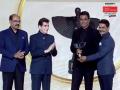 'माणुसकी'चा गौरव! सोनू सूदने जिंकला Lokmat Most stylish Humanitarian चा पुरस्कार! - Marathi News | Lokmat Most Stylish Award 2023 bollywood actor sonu sood wins Most stylish Humanitarian | Latest filmy News at Lokmat.com