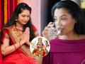 उपवास असेल तर नेमके किती पाणी प्यावे ? केव्हा प्यावे ? कमी पाणी प्यायले तर काय होते पाहा... - Marathi News | How Much Water to Drink When Fasting, How many glasses of water should you drink when fasting? | Latest sakhi News at Lokmat.com