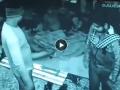 Video - हसला, बोलला, खाली पडला; मिठाईच्या दुकानात काम करणाऱ्या तरुणाच्या मृत्यूने खळबळ - Marathi News | sudden death of young man working at sweet shop video ofthe incident surfaced | Latest national News at Lokmat.com