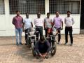 अट्टल दुचाकी चोरट्याच्या आवळल्या मुसक्या - Marathi News | two-wheeler thief arrest at chandrapur | Latest chandrapur News at Lokmat.com