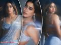 जान्हवी कपूरचं मनमोहक सौंदर्य; फोटो होतायत व्हायरल! - Marathi News | Janhvi Kapoor Desi Look In Saree Photo Went Viral | Latest filmy Photos at Lokmat.com