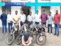 लातुरात चाेरीतील चार दुचाकींसह एकाला अटक - Marathi News | One arrested along with four two-wheelers from Laturat Chari | Latest latur News at Lokmat.com