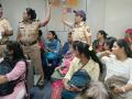 महिला रेल्वे प्रवाशांमध्ये नवीन फौजदारी कायद्यांबाबत जनजागृती - Marathi News | Awareness among women railway passengers about new criminal laws | Latest kalyan-dombivli News at Lokmat.com
