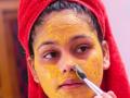 देसीगर्ल प्रियांका चोप्राचा खास बॉडी स्क्रब- महागड्या बॉडी पॉलिशिंगसारखा इफेक्ट मिळेल फक्त १० रुपयांत - Marathi News | priyanka chopra's home remedies for glowing skin, home made body scrub by priyanka chopra, beauty tips by priyanka chopra | Latest sakhi News at Lokmat.com