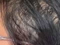 डोक्यावर केस विरळ, टक्कलच जास्त दिसतं? ५ रुपयांच्या कढीपत्त्याचा खास उपाय- केस होतील दाट - Marathi News | Hair Care Tips : How To Grow Hairs Naturally Hair Growth Tips | Latest sakhi News at Lokmat.com