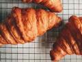 अरेच्चा! भारतीयांना 'हे' शब्द नीट उच्चारताच येत नाही; तुम्ही Croissant, Ghibli चा उच्चार चुकवता? - Marathi News | indias most mispronounced words 2025 croissant ghibli women nutella | Latest sakhi News at Lokmat.com