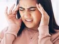 डोकं खूप ठणकतंय? फ्रिजमधला बर्फाचा तुकडा घ्या आणि चटकन करा 'हा' उपाय- डोकेदुखी पळून जाईल - Marathi News | how hacks to get instant relief from headache, how to get rid of headache | Latest sakhi News at Lokmat.com