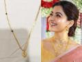 रश्मिका मंदानाचं साधं मिनिमलिस्ट मंगळसूत्र व्हायरल, या नाजूक मंगळसुत्राची खासियत काय? - Marathi News | Trending Rashmika Mandanna Mangalsutra Design : Rashmika's Unique Gold Mangalsutra And Photos | Latest sakhi Photos at Lokmat.com