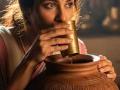 ऊन वाढल्याने माठातलं पाणीही गार होत नाही? ४ सोपे उपाय- फ्रिजसारखं गारेगार होईल पाणी  - Marathi News | how to keep matka water cool, home hacks to get cool water from matka  | Latest sakhi News at Lokmat.com
