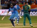 India vs Pakistan : भारतापुढे पाकिस्तानचं लोटांगण; भुवनेश्वर कुमार सामनावीर - Marathi News | India vs Pakistan Live Score Updates Of Asia Cup 2018 : Pakistan won the toss and bat first against India | Latest cricket News at Lokmat.com