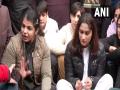 Wrestlers Stage Protest: ब्रिजभूषण सिंह महिला खेळाडूंचा लैंगिक छळ करतो; विनेश फोगाटच्या आरोपाने क्रीडा क्षेत्रात भूकंप - Marathi News | Women's wrestler Vinesh Phogat has alleged that the President of the Wrestling Federation of India, Brijbhushan Singh, sexually harasses women athletes  | Latest other-sports News at Lokmat.com