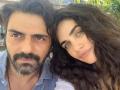 अर्जुन रामपालच्या आफ्रिकन मैत्रिणीची पुन्हा चाैकशी ? - Marathi News | Arjun Rampal's African girlfriend Chakshi again? | Latest crime News at Lokmat.com
