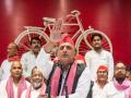 महाराष्ट्रात अखिलेश यादवांचा PDA फॉर्म्युला; मुंबईत रणनीती, ठाकरे-पवार मान्य करणार? - Marathi News | Akhilesh Yadav PDA formula in Maharashtra Assembly Election; Will Thackeray-Pawar accept the Samajwadi Party strategy in Mumbai? | Latest maharashtra Photos at Lokmat.com