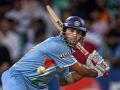 Emotional : युवराजची निवृत्तीची घोषणा अन् आईला अनावर झालेले अश्रू - Marathi News | Emotional: Yuvraj singh's retirement announcement, family and fans got emotional | Latest cricket Photos at Lokmat.com