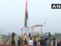 IndependenceDay लाल किल्ल्यावरून कोरोना योद्ध्यांना नमन; पंतप्रधान नरेंद्र मोदी यांच्या हस्ते ध्वजारोहण - Marathi News | Prime Minister Narendra Modi unfurls the National Flag at Red Fort on IndependenceDay | Latest national News at Lokmat.com
