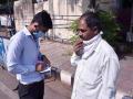 विनामास्क असून दंड न भरल्याने महापालिका कंत्राटदाराकडून मारहाण - Marathi News | Beating by a municipal contractor for not paying the fine of without mask | Latest crime News at Lokmat.com
