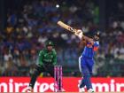 IND vs PAK : 'ई'शानदार शो! पाकिस्तानी गोलंदाजांची धुलाई करत ठोकली मोठा दिलासा देणारी फिफ्टी, अन्...